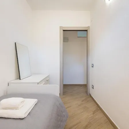 Tore Vila Quartu SantʼElena