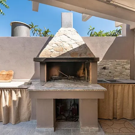 Tore Villa Quartu SantʼElena